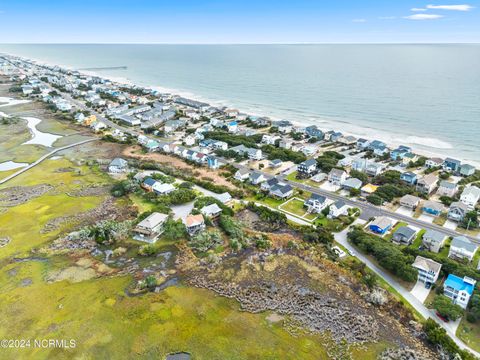 Tiny photo for 1103 S Topsail Drive, Surf City, NC 28445 (MLS # 100535600)
