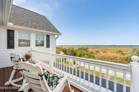 Tiny photo for 1103 S Topsail Drive, Surf City, NC 28445 (MLS # 100535600)