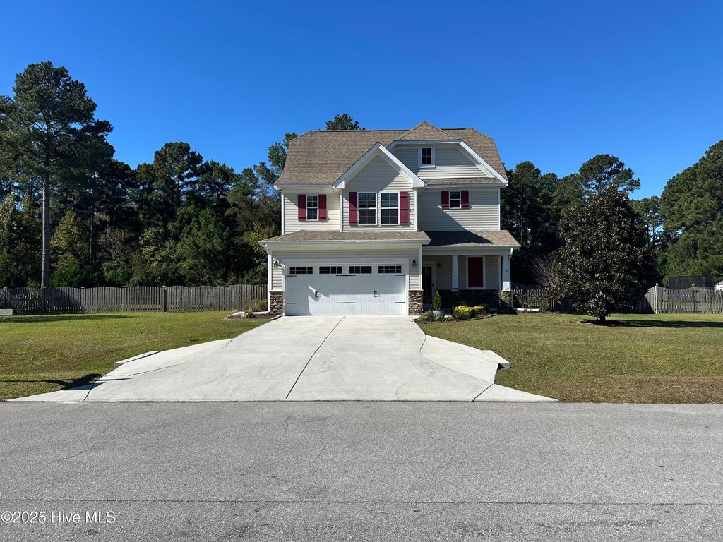 Photo of 306 Merrick Way, Hubert, NC 28539 (MLS # 100538001)