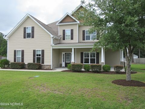 A home in Hubert