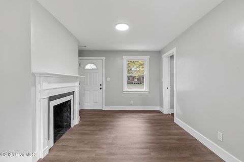 Tiny photo for 11 Glendale Road, Jacksonville, NC 28540 (MLS # 100538396)