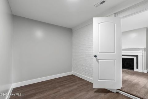 Tiny photo for 11 Glendale Road, Jacksonville, NC 28540 (MLS # 100538396)