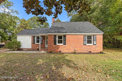 Tiny photo for 11 Glendale Road, Jacksonville, NC 28540 (MLS # 100538396)