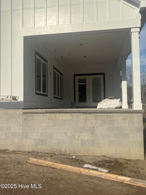 A home in Sneads Ferry