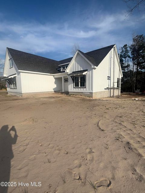 A home in Sneads Ferry