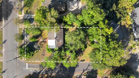 Tiny photo for 2425 Adams Street, Wilmington, NC 28401 (MLS # 100536800)