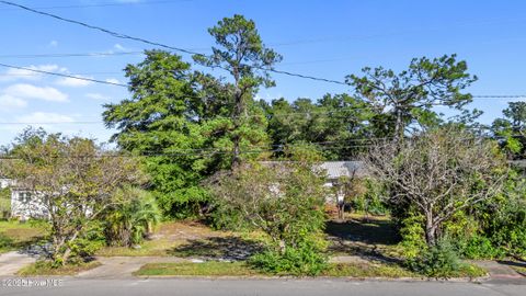 Tiny photo for 2425 Adams Street, Wilmington, NC 28401 (MLS # 100536800)