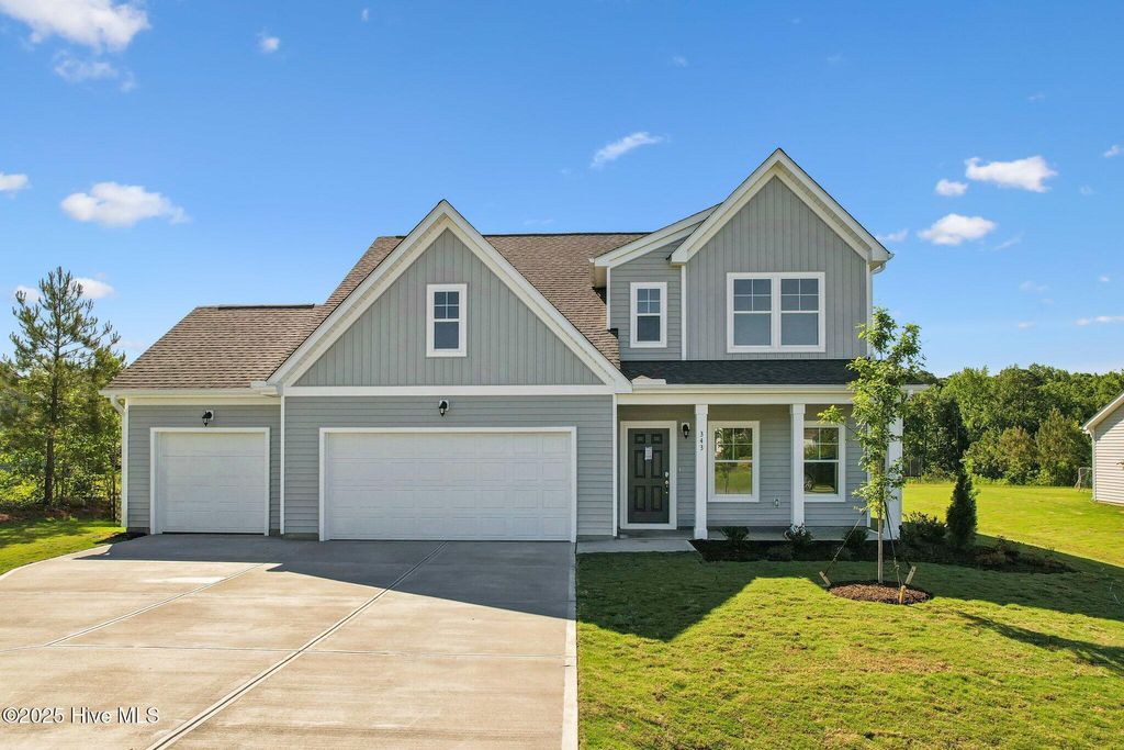 Photo of 302 Enfield Drive, Carthage, NC 28327 (MLS # 100532847)