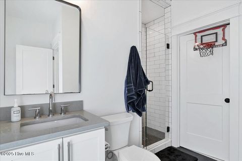 listing image 135