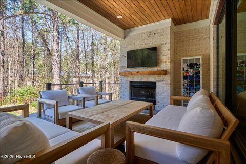 listing image 148