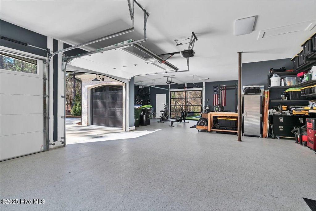 listing image 143
