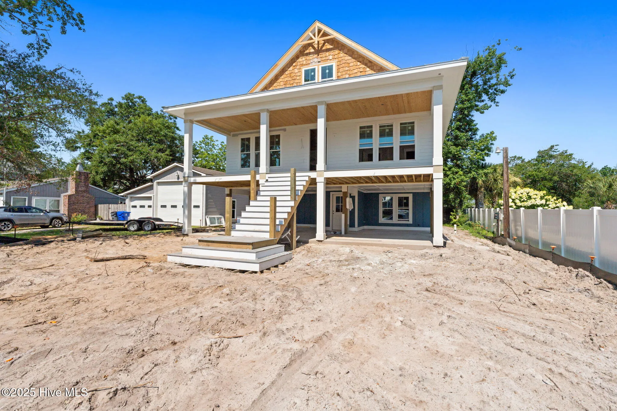 Oak Island, North Carolina 28465, United States, 6 Bedrooms Bedrooms, ,4 BathroomsBathrooms,Residential,Active,183256