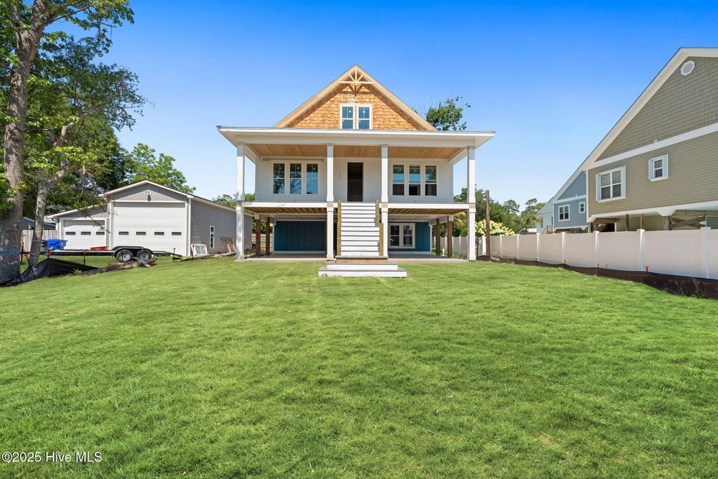 Photo of 329 NE 61st Street, Oak Island, NC 28465 (MLS # 100511248)