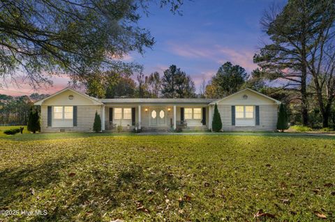 A home in Elizabeth City