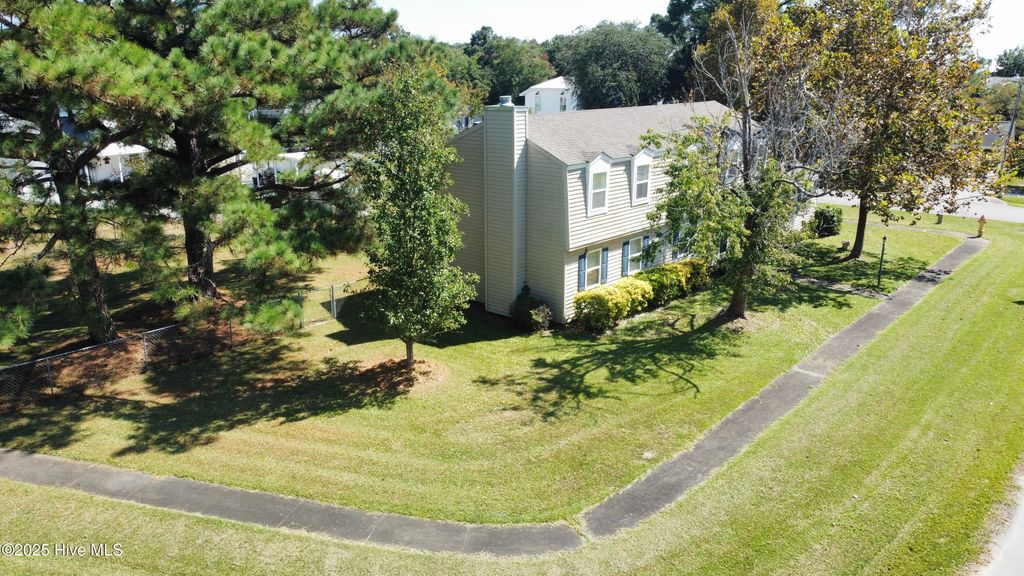 Photo of 133 Charles Street, Beaufort, NC 28516 (MLS # 100529397)