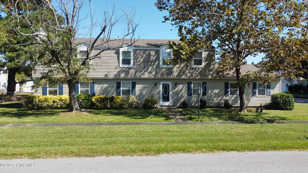 Photo of 133 Charles Street, Beaufort, NC 28516 (MLS # 100529397)