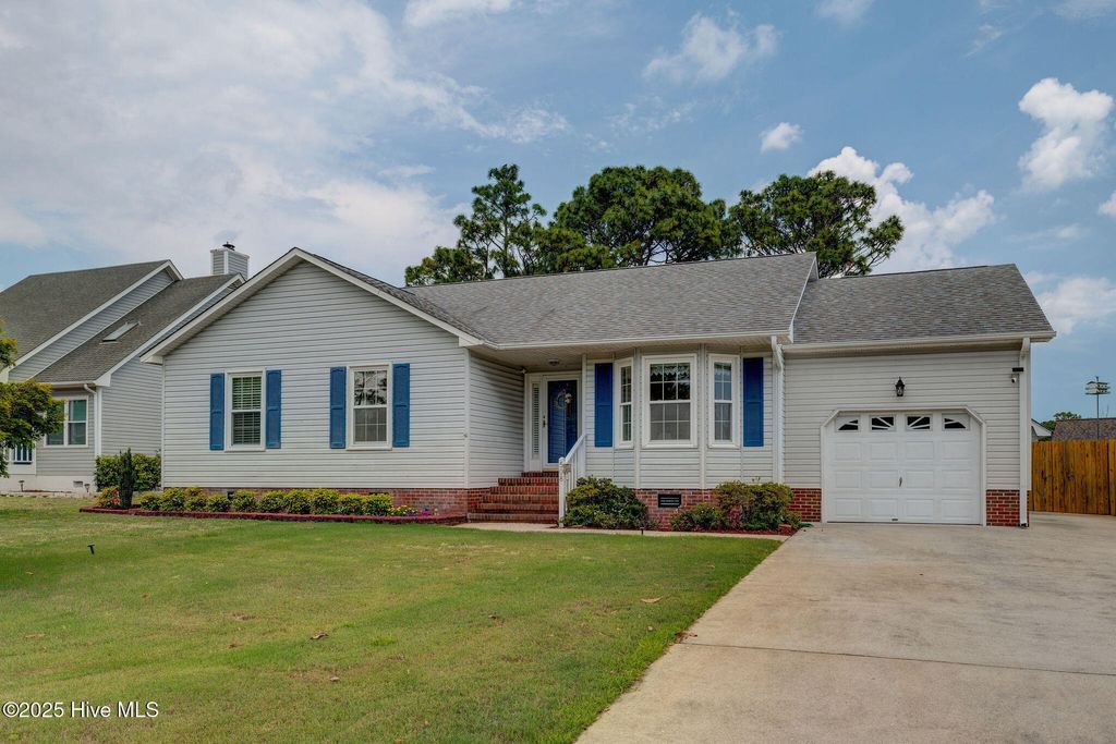 Photo of 508 N Green Meadows Drive, Wilmington, NC 28405 (MLS # 100509878)