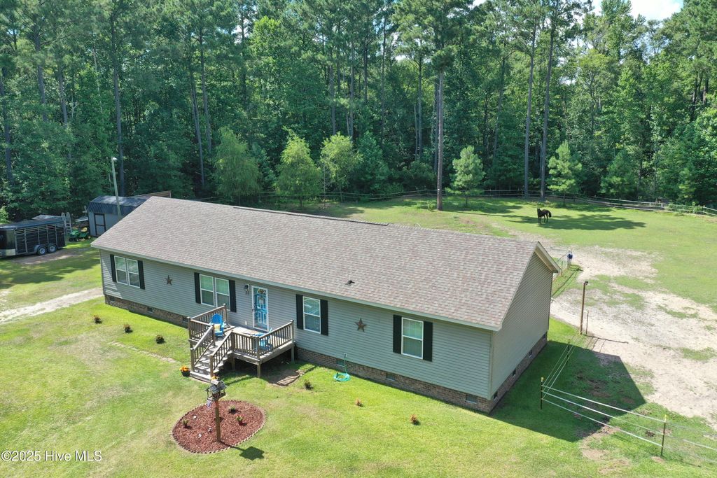 Photo of 31 Rountree Woods, Eure, NC 27935 (MLS # 100536282)