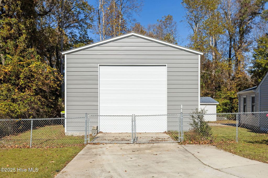 Photo of 3018 Mandy Lane, Morehead City, NC 28557 (MLS # 100541605)