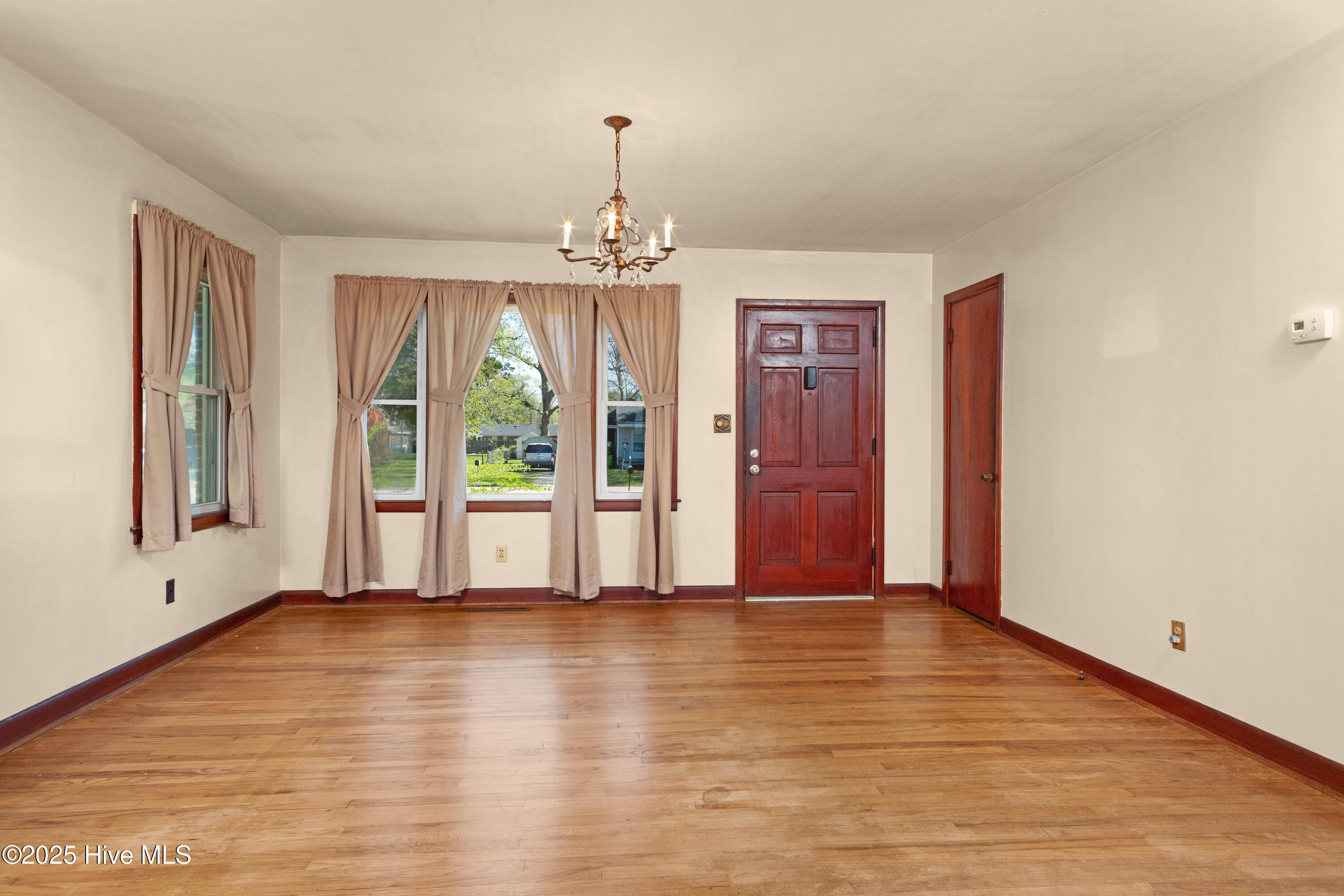 921 Greenfield Heights Boulevard