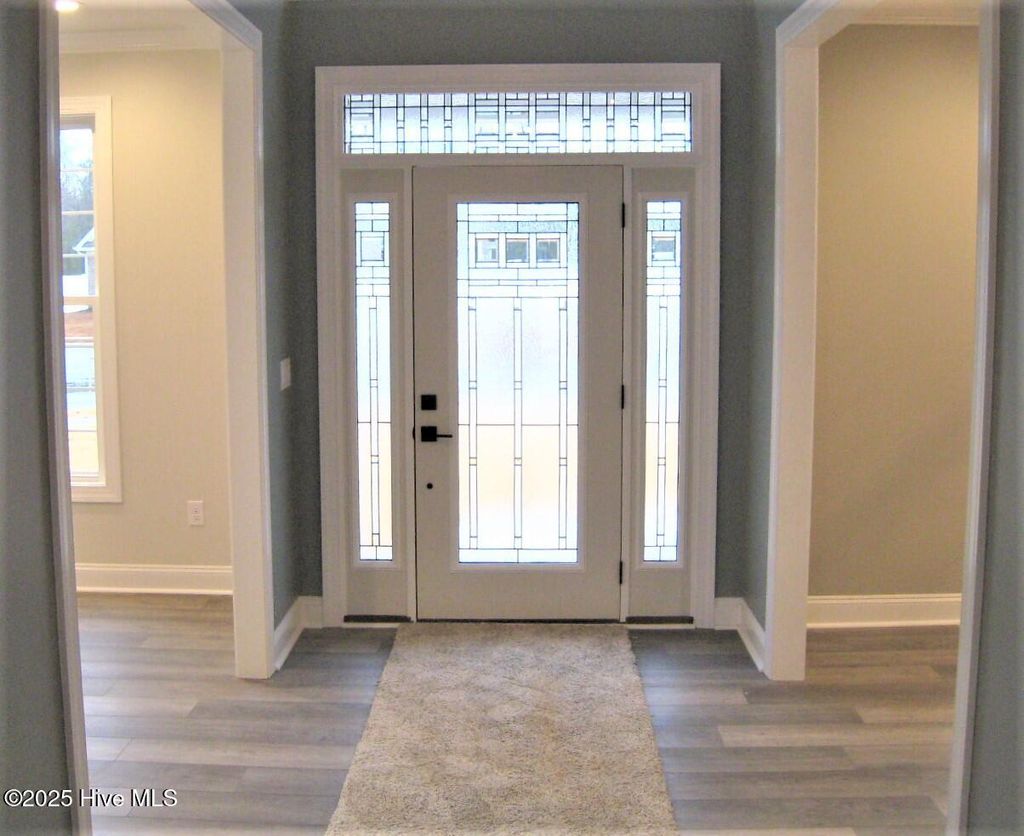 Photo of 403 King Richard Court, Jacksonville, NC 28546 (MLS # 100514159)