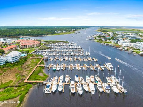 Tiny photo for 87 Harbour Point Yacht Club Lane, Carolina Beach, NC 28428 (MLS # 100535162)