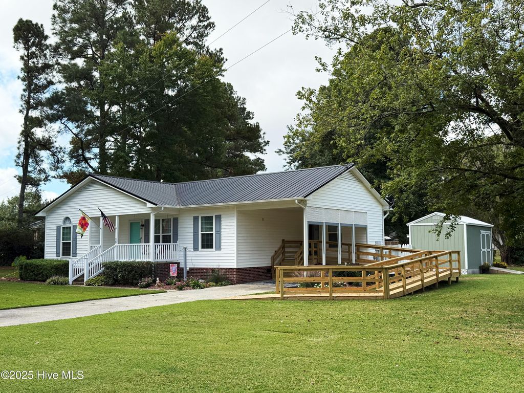 Photo of 58 Country Lane, Plymouth, NC 27962 (MLS # 100533211)