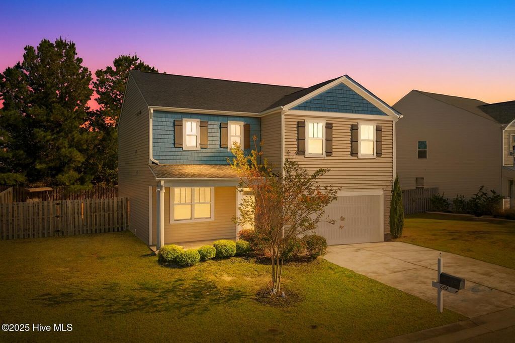 Photo of 829 Avington Lane NE, Leland, NC 28451 (MLS # 100538631)