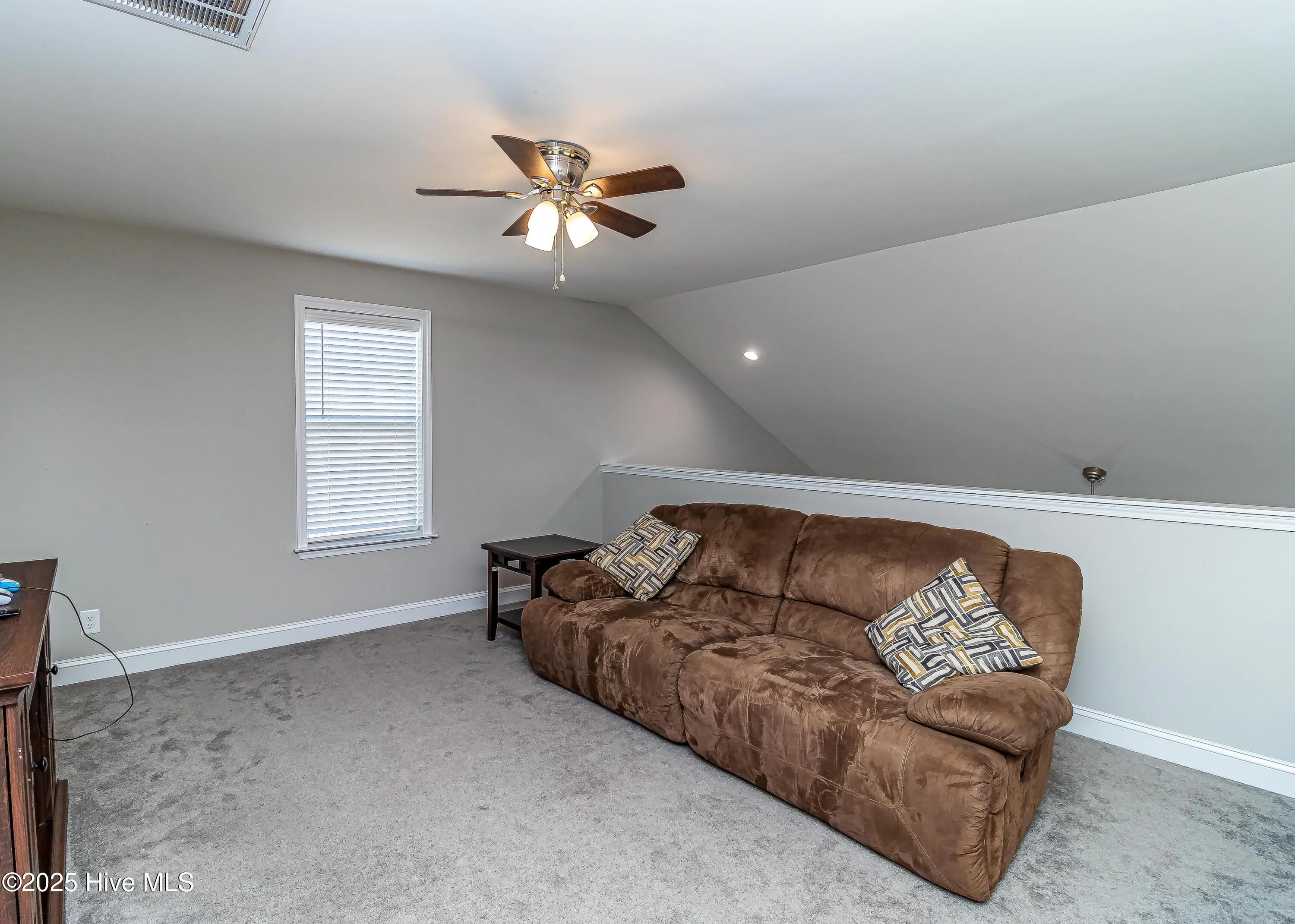 La Grange, North Carolina 28551, United States, 4 Bedrooms Bedrooms, ,3 BathroomsBathrooms,Residential,Pending,7674