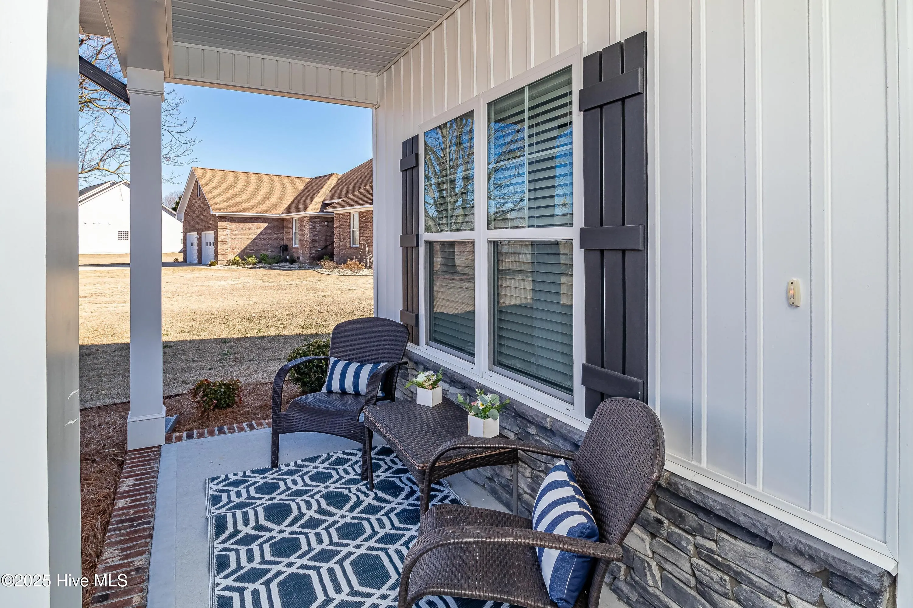 La Grange, North Carolina 28551, United States, 4 Bedrooms Bedrooms, ,3 BathroomsBathrooms,Residential,Pending,7674