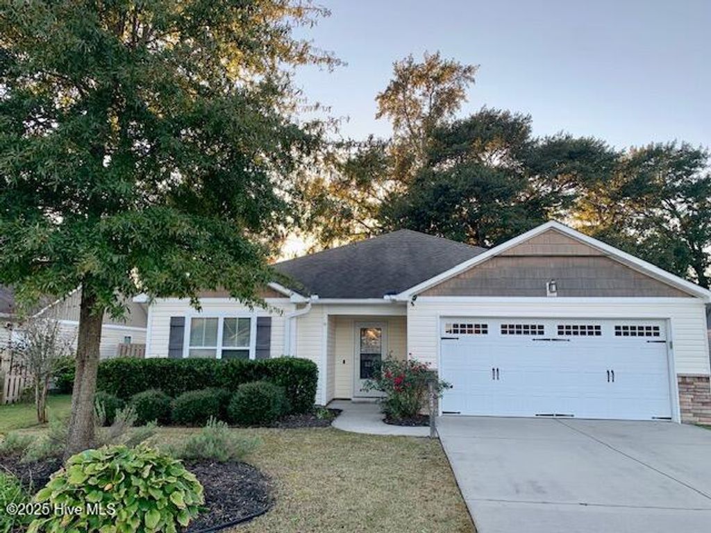 Photo of 1247 Dunlop Drive NE, Leland, NC 28451 (MLS # 100516260)