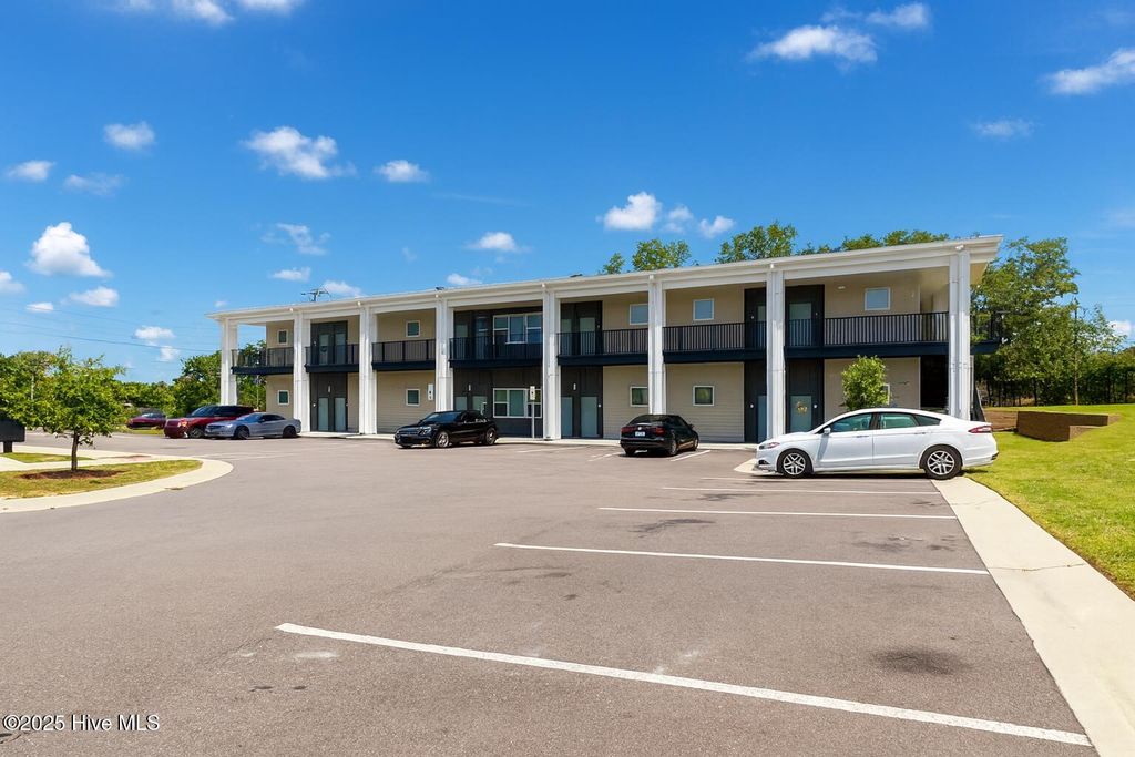 Photo of 911 S 2nd Street #103, Wilmington, NC 28401 (MLS # 100543895)