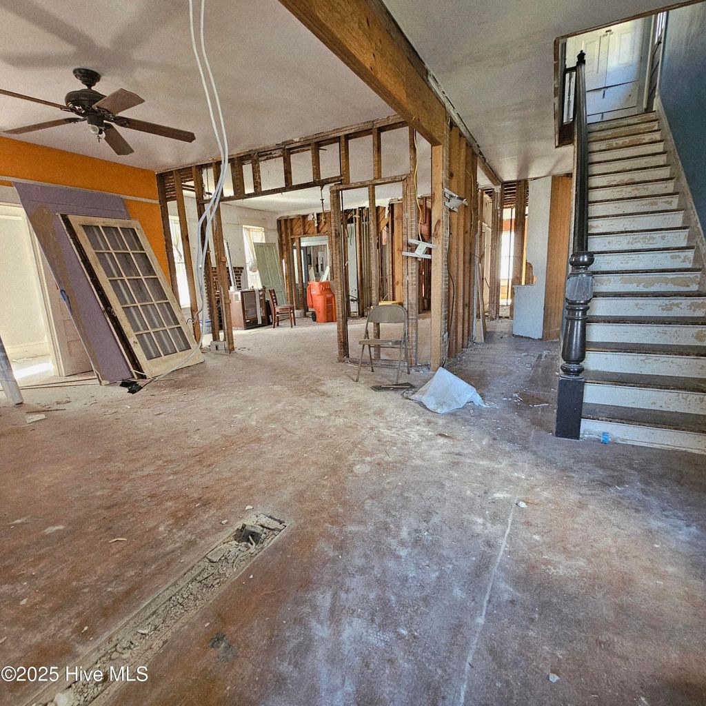 Photo of 737 Riverside Avenue, Elizabeth City, NC 27909 (MLS # 100541593)