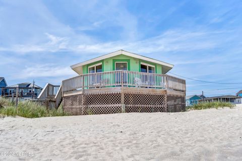 A home in North Topsail Beach