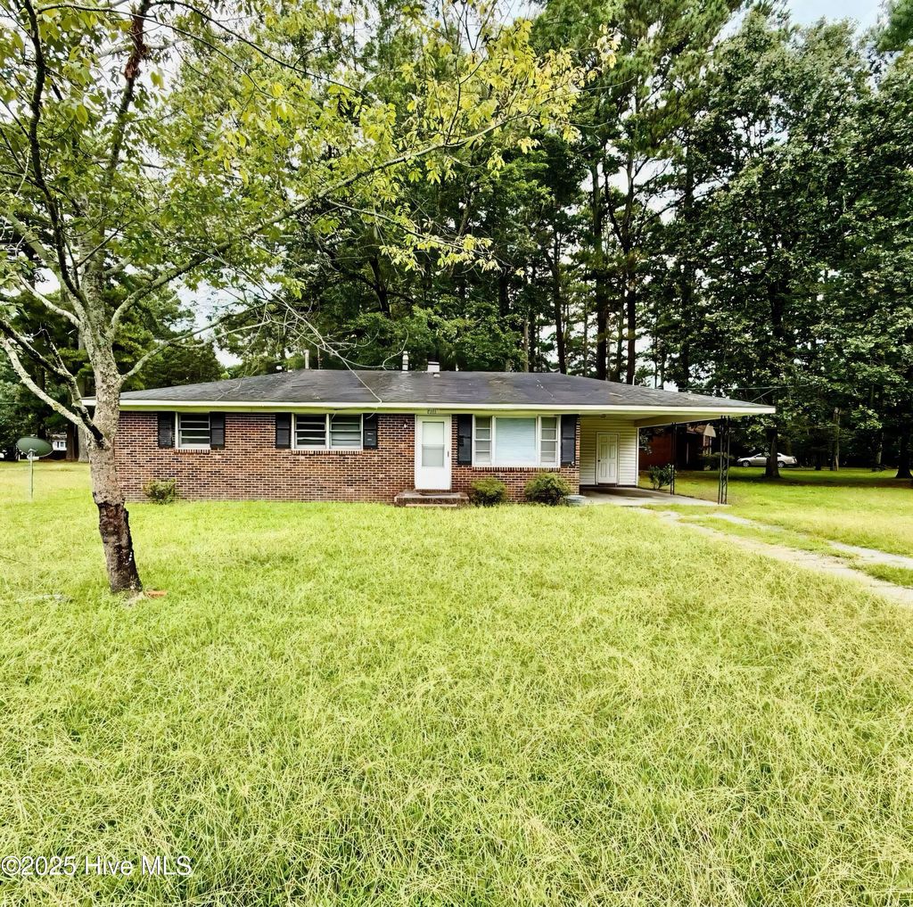 Photo of 4137 Martha Loop, Farmville, NC 27828 (MLS # 100525256)
