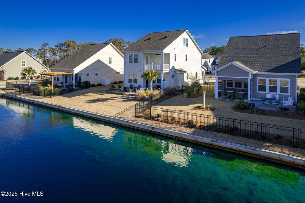 Photo of 435 Goldeneye Court, Beaufort, NC 28516 (MLS # 100535214)