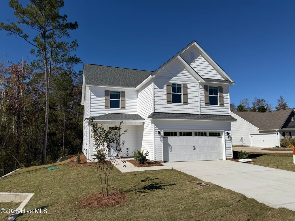Photo of 574 Poppleton Drive, Hampstead, NC 28443 (MLS # 100516155)