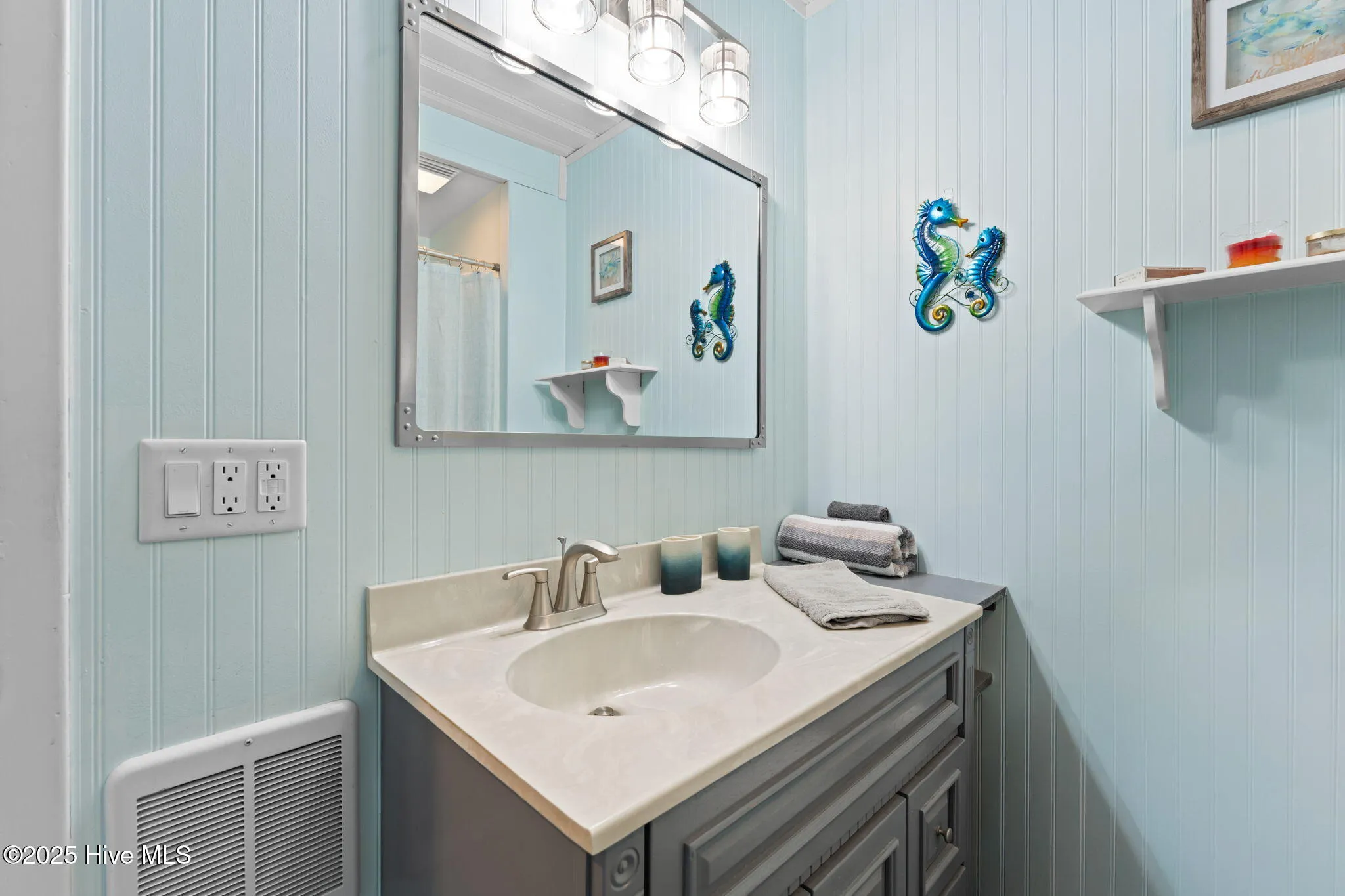 Oak Island, North Carolina 28465, United States, 3 Bedrooms Bedrooms, ,2 BathroomsBathrooms,Residential,Pending,183252