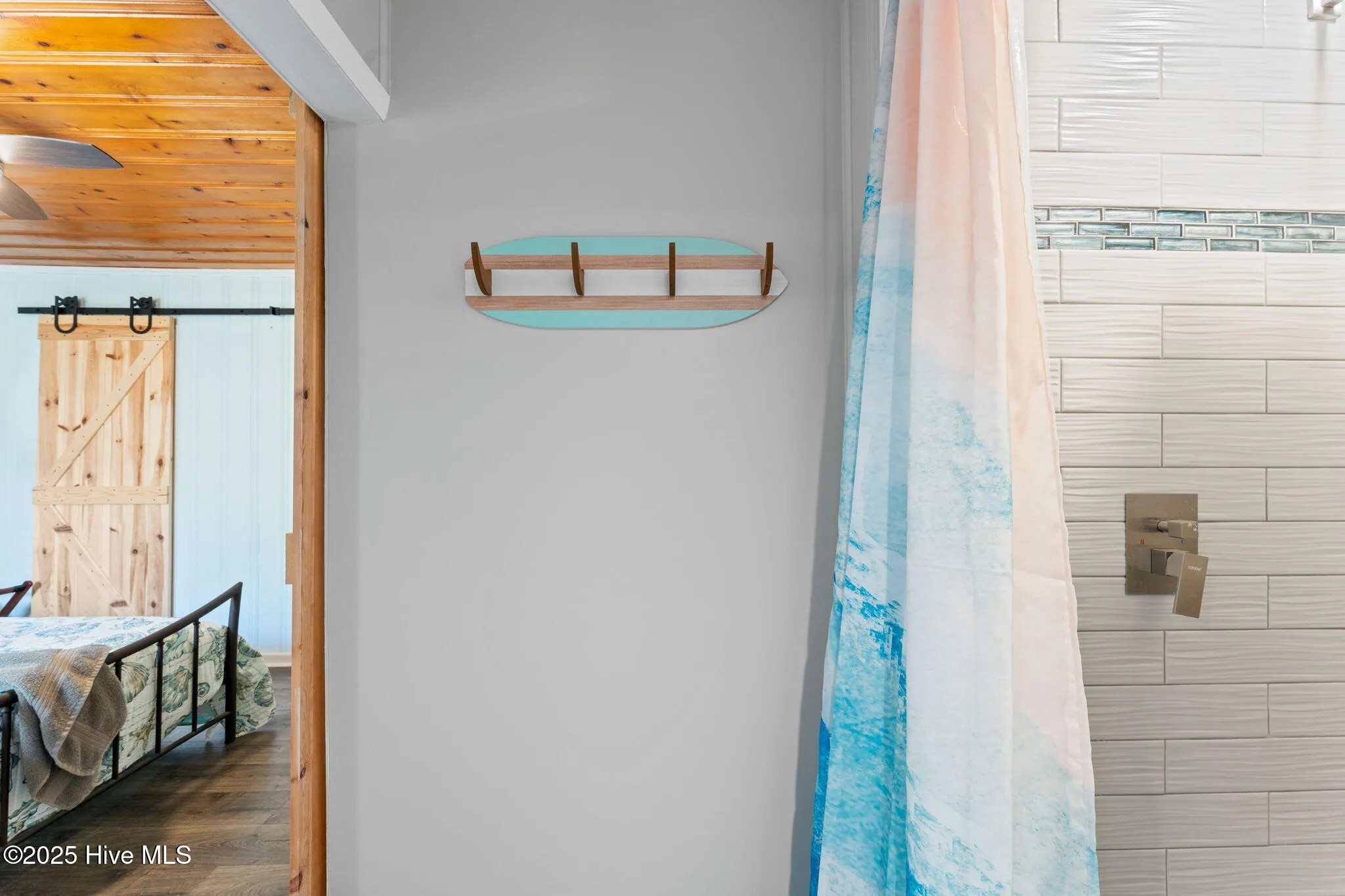 Oak Island, North Carolina 28465, United States, 3 Bedrooms Bedrooms, ,2 BathroomsBathrooms,Residential,Pending,183252