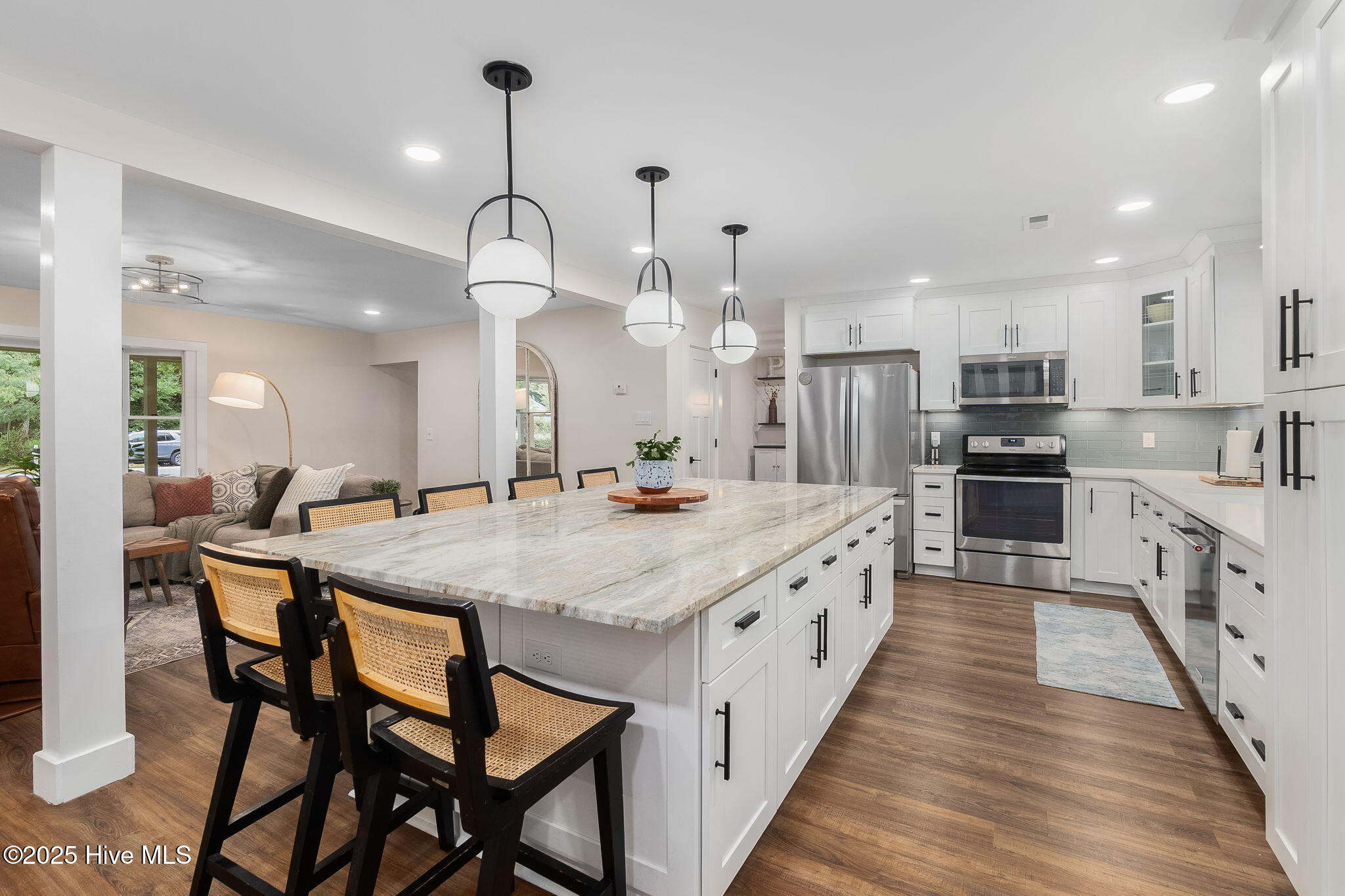 135 Mimosa Boulevard