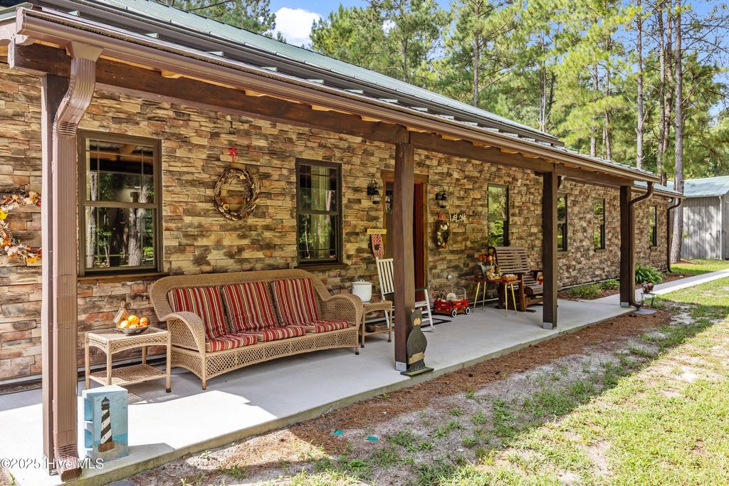 Photo of 970 E Waterway Drive, Belhaven, NC 27810 (MLS # 100520884)