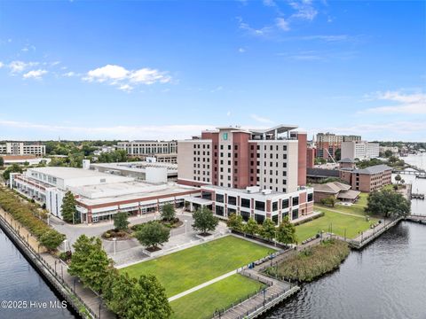 Tiny photo for 10 Harnett Street #E-1, Wilmington, NC 28401 (MLS # 100528560)
