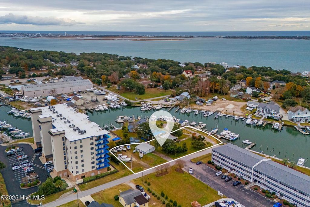 Photo of 113 Lake Avenue, Morehead City, NC 28557 (MLS # 100544234)