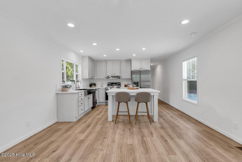 Photo of 3656 Lakeview Drive SW, Supply, NC 28462 (MLS # 100503763)