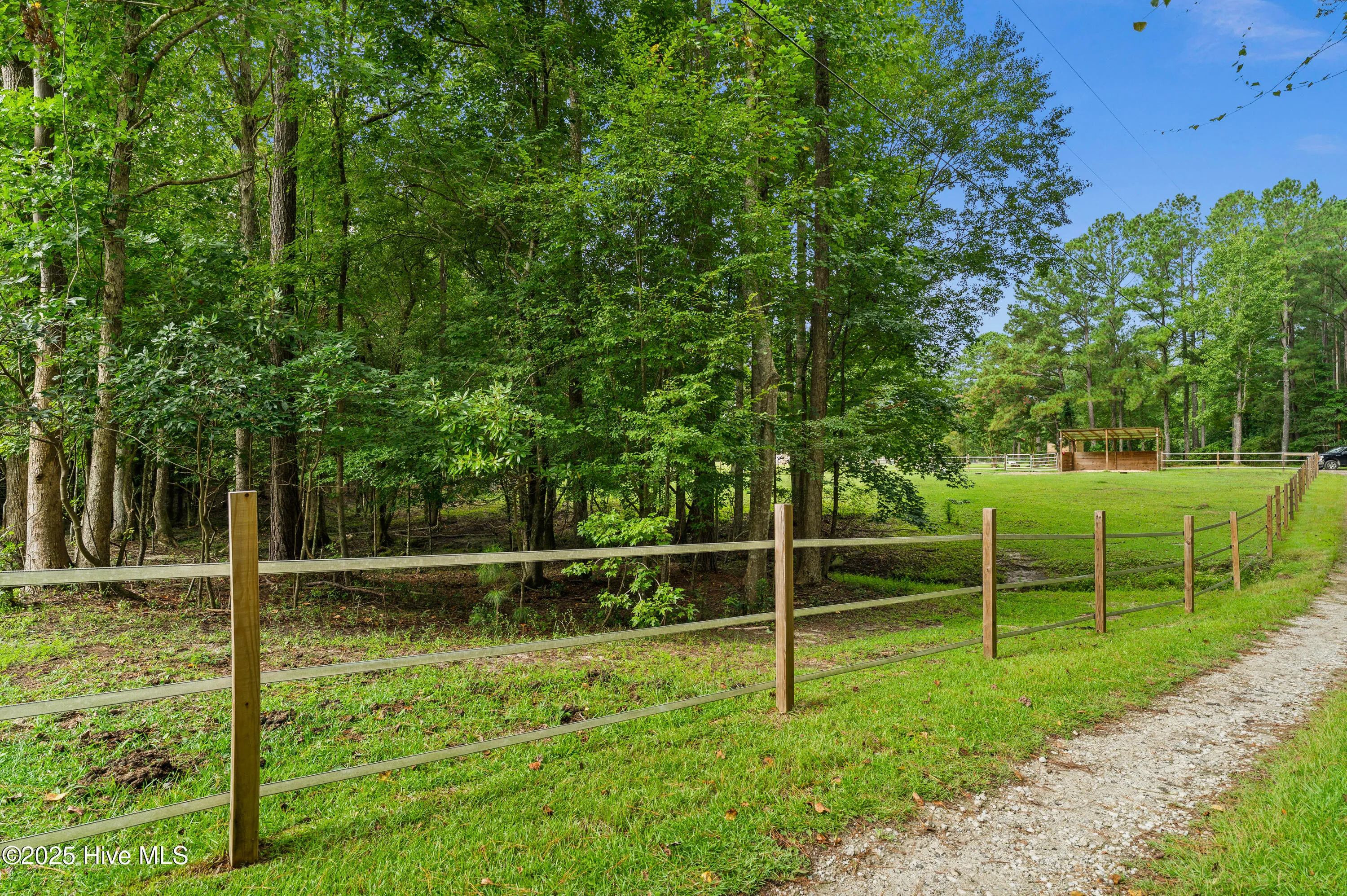 Jacksonville, North Carolina 28546, United States, 3 Bedrooms Bedrooms, ,3 BathroomsBathrooms,Residential,Pending,205630