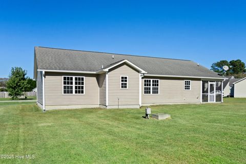 Tiny photo for 414 John Deere Court, Richlands, NC 28574 (MLS # 100538097)