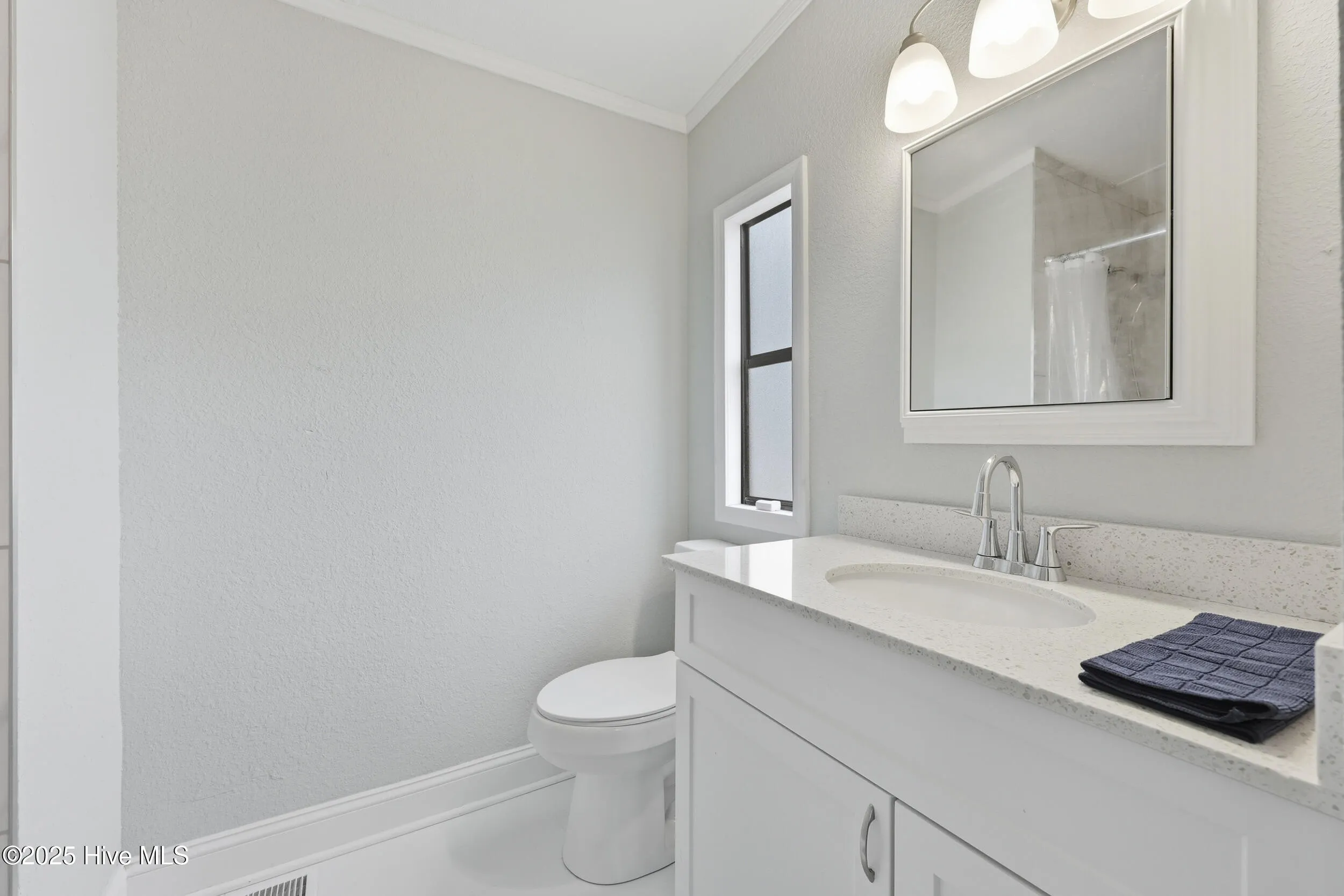 South Mills, North Carolina 27976, United States, 3 Bedrooms Bedrooms, ,2 BathroomsBathrooms,Residential,Active,225611