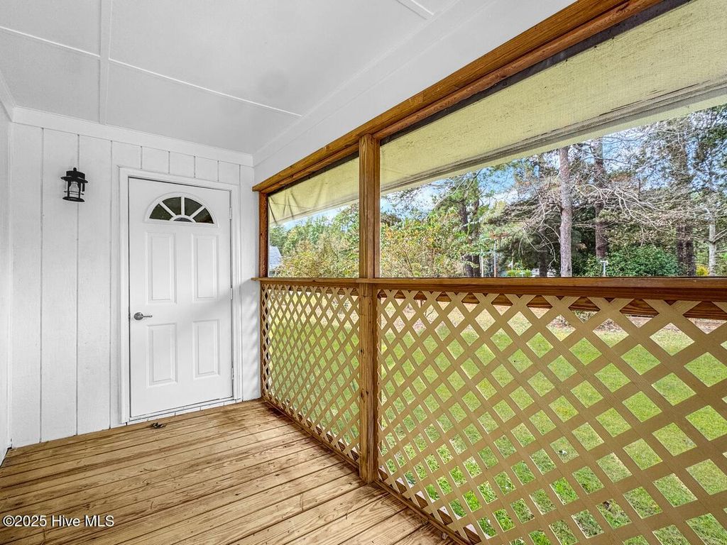Photo of 105 Bella Vista Drive, Edenton, NC 27932 (MLS # 100536375)