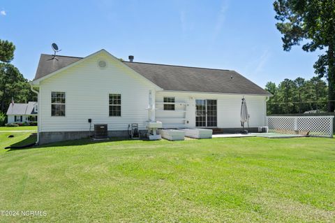 A home in Sneads Ferry