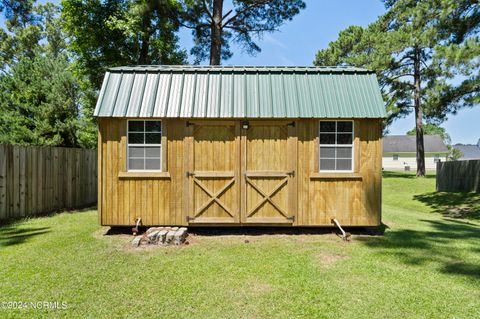 A home in Sneads Ferry